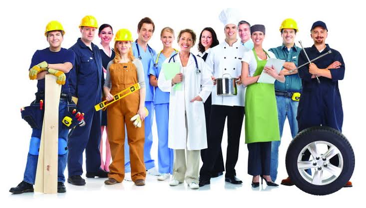 দক্ষ হয়ে বিদেশ গেলে অর্থ ও সম্মান দুইটাই মেলে। সেই লক্ষ্যে বিশাল অংকের বেকারত্ব জনশক্তি কাজে লাগানোর জন্য PK Immegration আছে আপনার পাশে